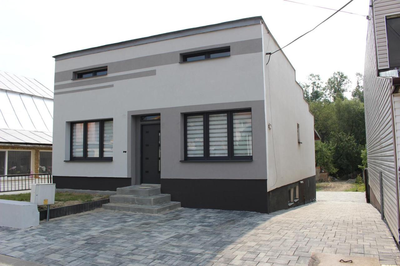 Ubytovanie U Vlada Medzilaborce Exterior foto